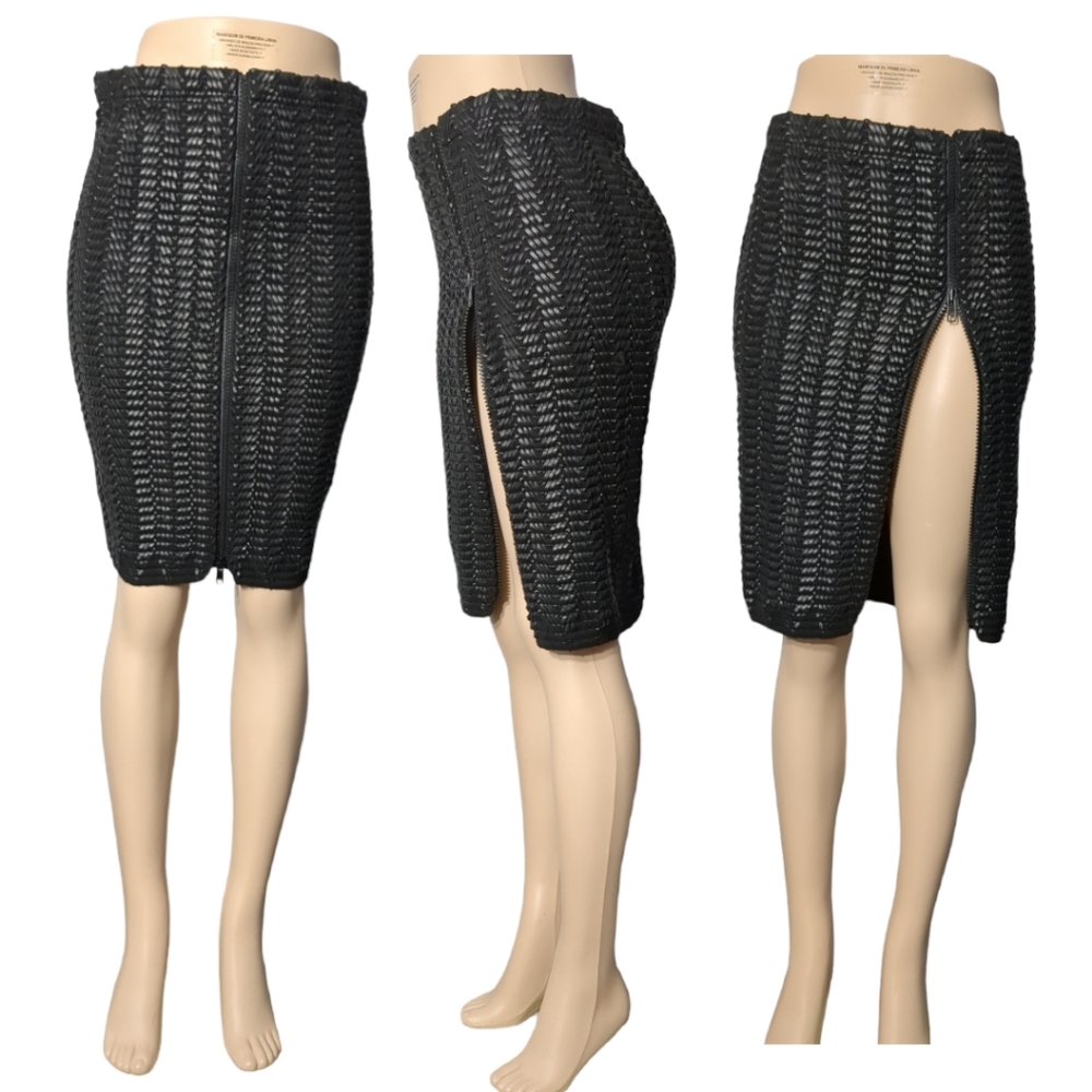 *NEW* Designer Black Open Front Sexy Skirt Size 12